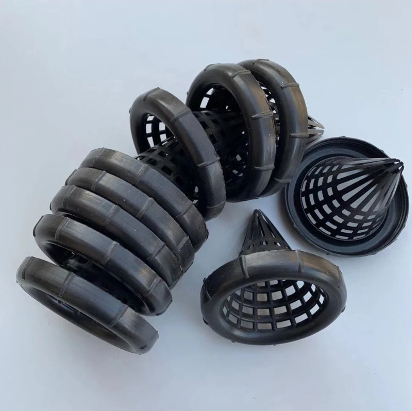 Picture of Fish Trap Cap For Catcher Outdoor Fishing Net Cage Plastic Fish Trap Cage Cap Easy to Install at Any Bottle or Pipe