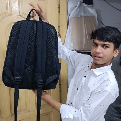 Picture of Light weight daily travel backpack for all, Light weight fashion backpack, unique design backpack, reasonable price backpack, fashion backpack