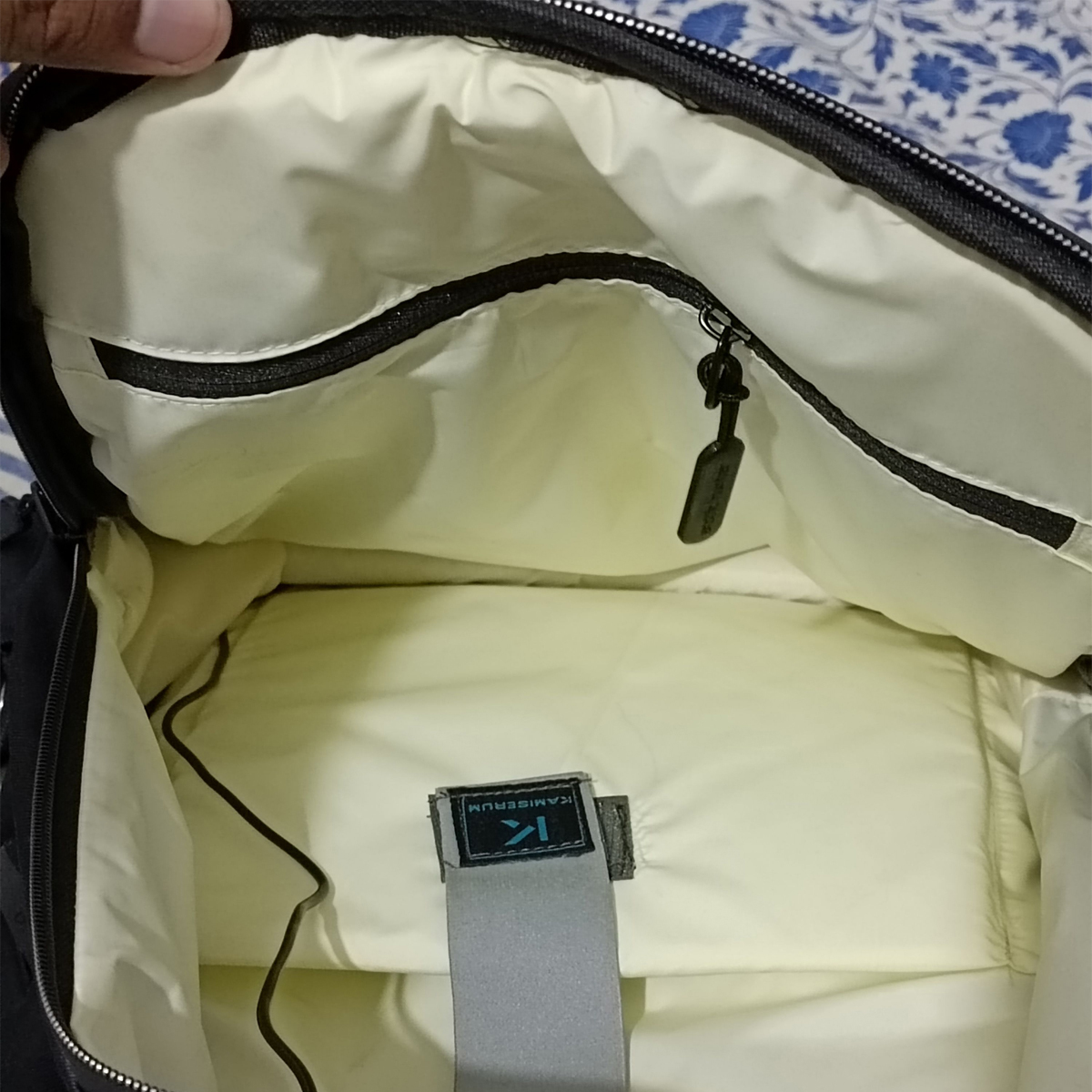 Picture of College-university backpack with laptop compartments, modern backpacks for students, backpacks for students, very modern backpack for young people