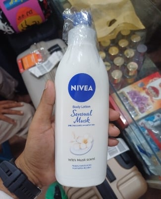 Picture of Germany Products Nivea Sensual Musk Body Lotion 400ml