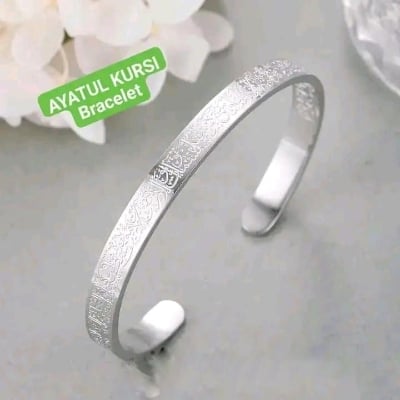 Picture of New style Men Cuban Link Chain Bracelet Shiny Rhinestone Inlaid Bangle Jewelry china orginal ss steel braceleyt new update best-ak silver,21 CM