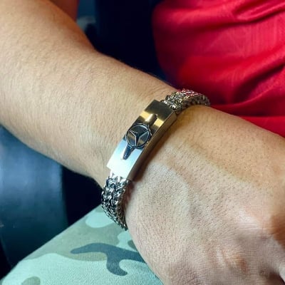 Picture of New style Men Cuban Link Chain Bracelet Shiny Rhinestone Inlaid Bangle Jewelry update on soha shop-Olive,17 CM