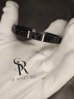 Picture of vairal ss steel New style Men Cuban Link Chain Bracelet Shiny Rhinestone Inlaid Bangle JewelrAyatul Kursi Cuff Bangles For Women Men Stainless Steel Simple Carve Bangle Messager Islam Muslim Arabic Style Jewelry Gift WANNA-black lv,Black