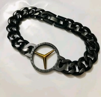 Picture of vairal ss steel New style Men Cuban Link Chain Bracelet Shiny Rhinestone Inlaid Bangle JewelrAyatul Kursi Cuff Bangles For Women Men Stainless Steel Simple Carve Bangle Messager Islam Muslim Arabic Style Jewelry Gift WANNA-blacjk  new marcitis,Black