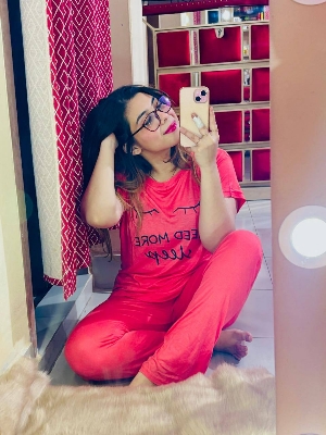 Picture of new combo set t shirt or pant stylsh dress for women and girl-Multicolor