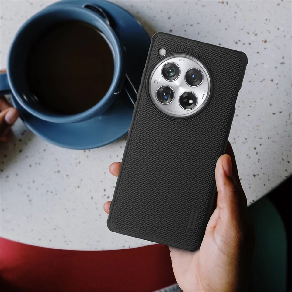Picture of Nillkin ( 1+12 ) Super Frosted Shield Pro Matte cover case for OnePlus 12 Smartphone Case - Black // Nillkin / Back Case / Back Cover / Back Part / OnePlus 12