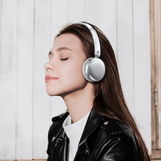 Picture of 🎧 ACEFAST H8 Wireless Headphones – 30dB ANC | Bluetooth 5.4 | 60H Battery | HD Microphone | Adjustable Metal Headband