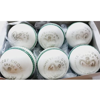 Picture of Cricket Ball White Leather in 4 pat