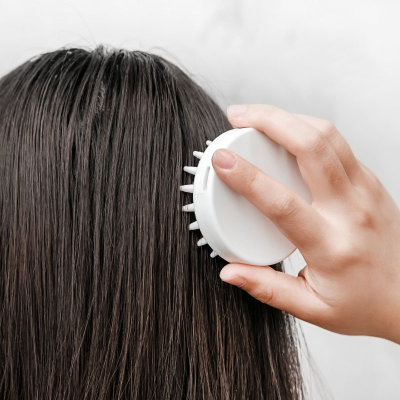 Picture of White Head Massage Comb – Silicone Scalp Scratcher & Shampoo Brush (Orginal China)