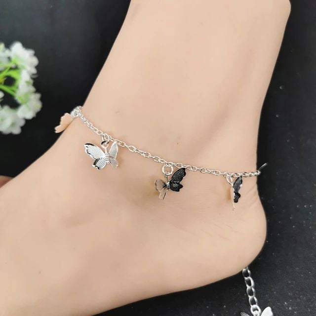 Picture of A pair of Butterfly payel Fashionable  payel  with 6 pis butterfly