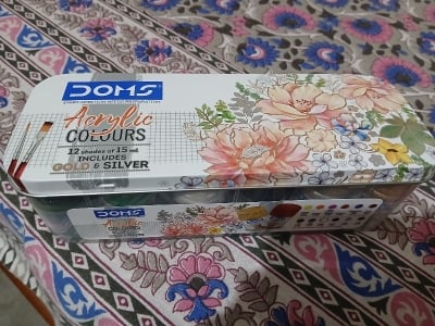 Picture of DOMS Acrylic Colours 12 Shades 15 ML 1 Pack