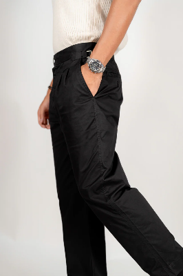 Picture of Maximilian Pleated Chinos in Black Onyx