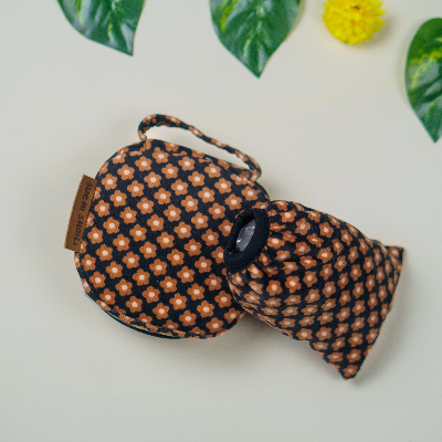 Picture of Vintage Flower Corduroy Fabric Sanitary Napkin Pouch