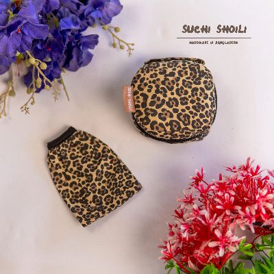 Picture of Snow Leopard Sanitary Napkin Pouch