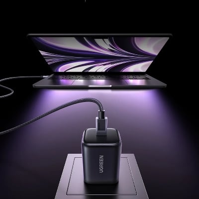 Picture of UGREEN 65050B 45W USB-C GaN Fast Charger X524