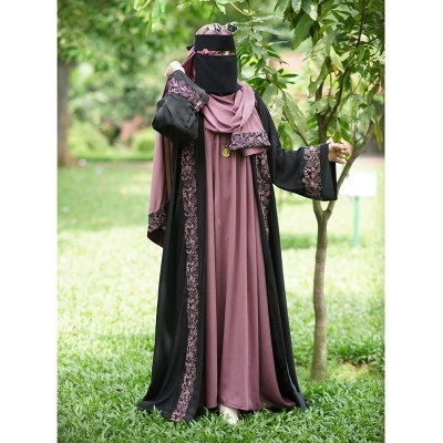 Picture of Abaya with koti