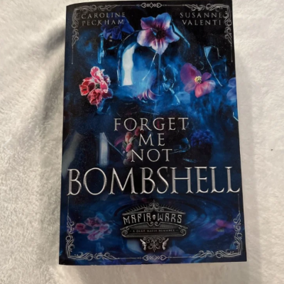Picture of Forget-Me-Not Bombshell ( Mafia Wars #5 ) ( Book by Caroline Peckham ) ( Premium Paper and Matte Cover ) Novel