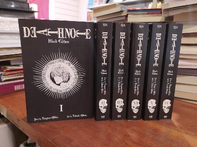 Picture of Death Note Complete Box Set: Volumes 1-13