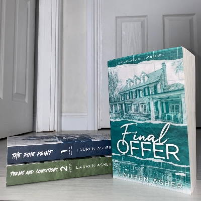 Picture of Final Offer ( Dreamland Billionaires #3 ) by Lauren Asher ( Premium Papear and Matte Cover ) Novel