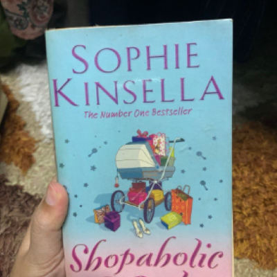Picture of Shopaholic & Baby ( Shopaholic #5 ) ( Book by Sophie Kinsella ) ( Premium Paper and Matte Cover ) Novel