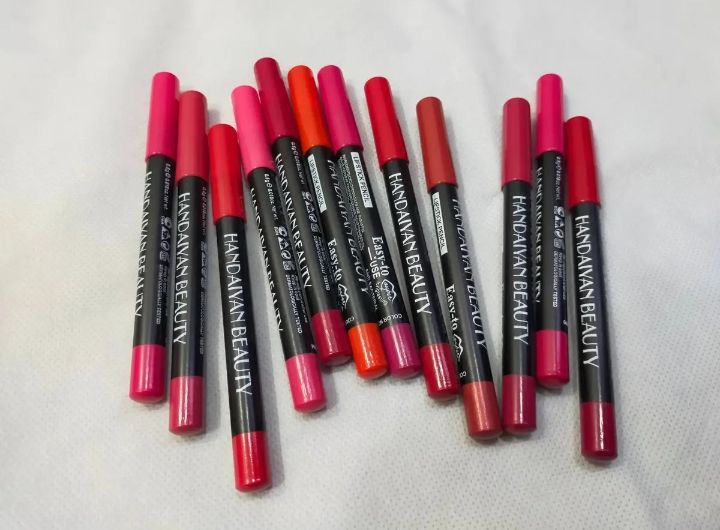 Picture of 12 pcs hudamatte wooden pencil set