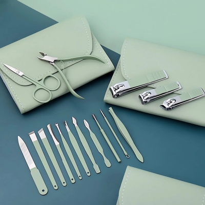 Picture of 16pcs/Set Nail Clippers Manicure Tool With Travel Case Cuticle Nippers And Cutter Kit Professional Nail Clippers Pedicure Kit_D Shop
