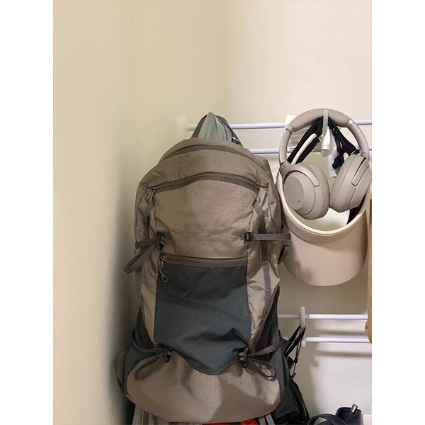 Picture of Outdoor Lightweight Mountaineering Bag Folding Waterproof Professional Hiking Leisure Bag