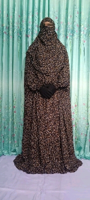 Picture of Niqab qimar lelen long floor tuch for Muslim women