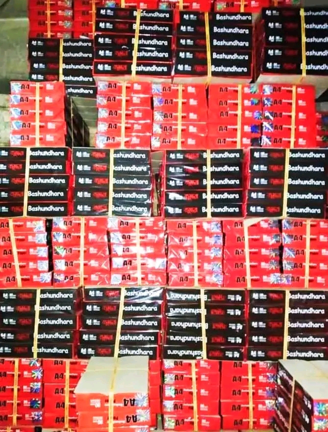 Picture of A4 paper 80 gsm, a4 paper bashundhara 500 sheet, orginal for printing, photocopy,