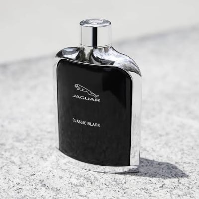 Picture of Jaguar Classic Black for Men Eau De Toilette Vaporisateur Natural Spray-100ml