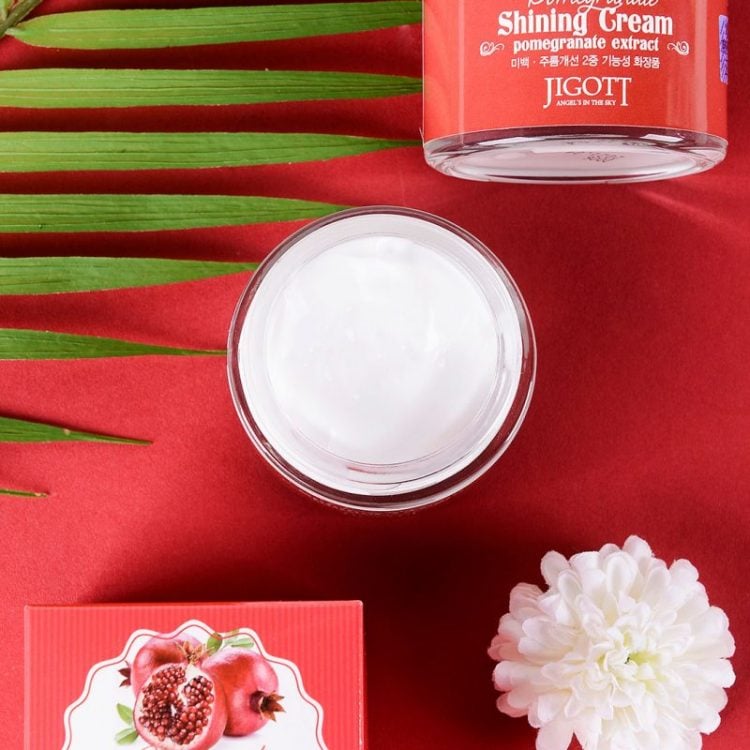 Picture of Jigott Pomegranate Shining Cream 70 Ml Skin Care Beauty Product