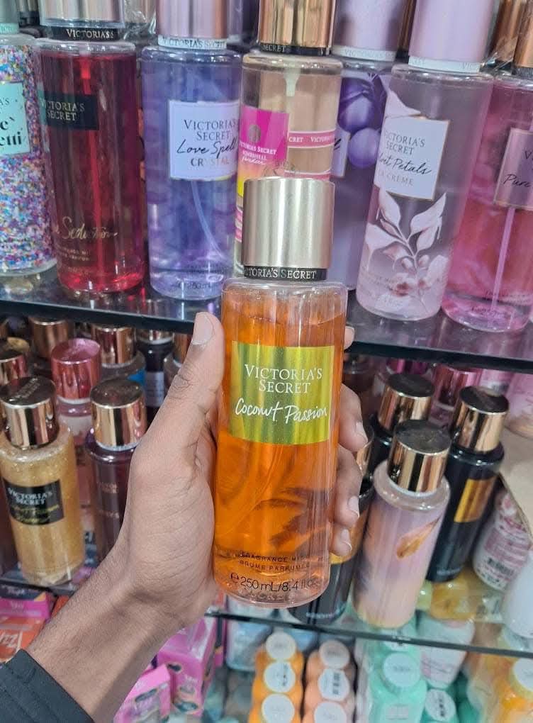 Picture of Victoria's Secret Coconut Passion Fragrance Mist -250ml