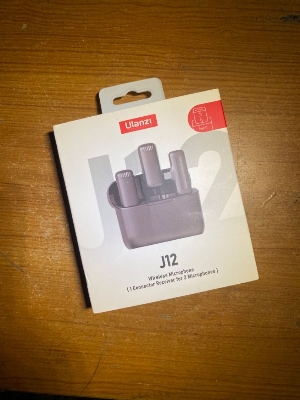 Picture of Ulanzi J12 Dual Wireless Microphone for Android With Charging Case For Type-C - Black