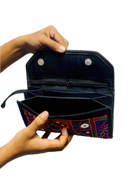 Picture of Crossbody Bags For Women New Trend Shoulder Nokshi Small Coin Toiletry Cell Phone Fashion Cheap Ladies Female Handbags myshopeebd - Multicolor