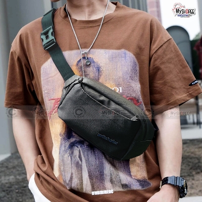 Picture of Water Resistant 2 in 1 Crosspack Arctic Hunter Fan Made Addition  MYSHOPEEBD - Black