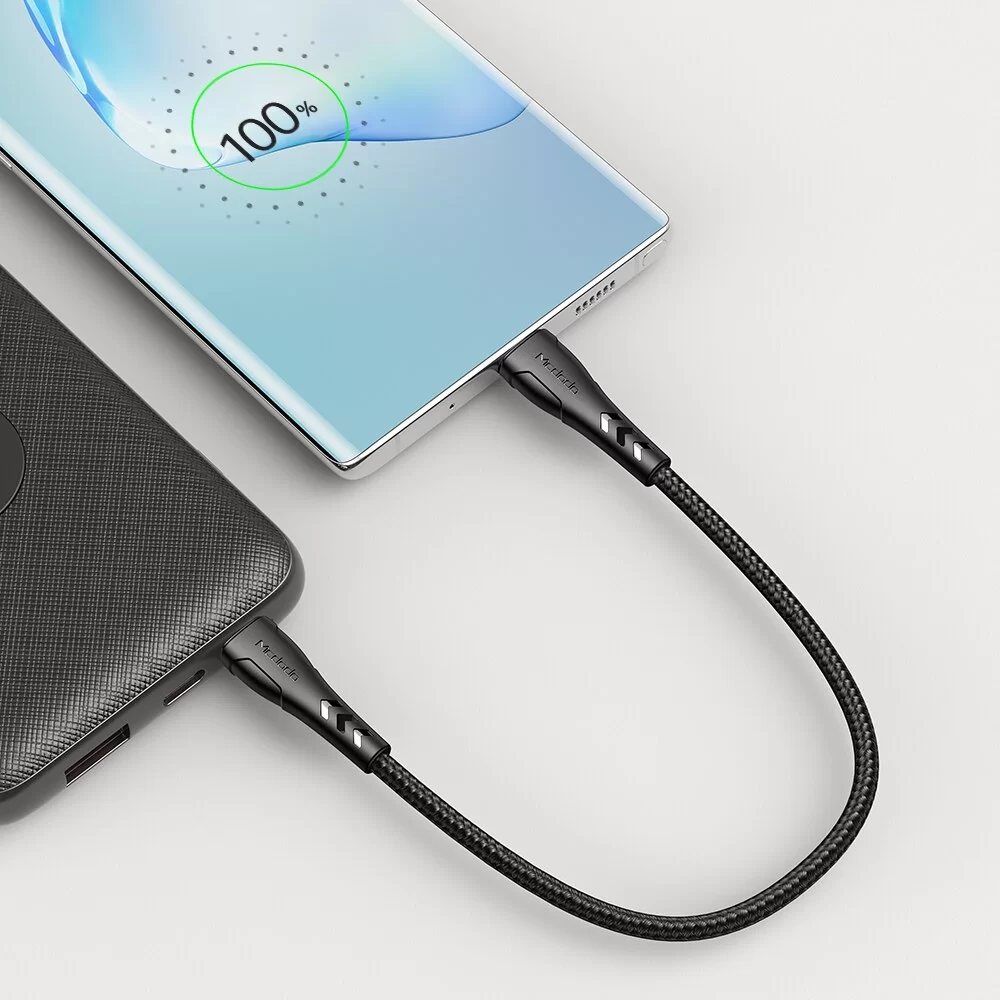 Picture of MCDODO Type-C to Type-C 60W PD Fast Charge Data Cable 0.2m - Cable Protector
