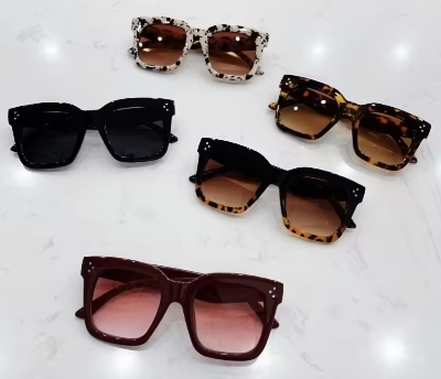 Picture of Sunglasses For Women Female Big Frame Hip Hop Design Cool Popular Leopard Shades UV400 Luxury Brand Trendy