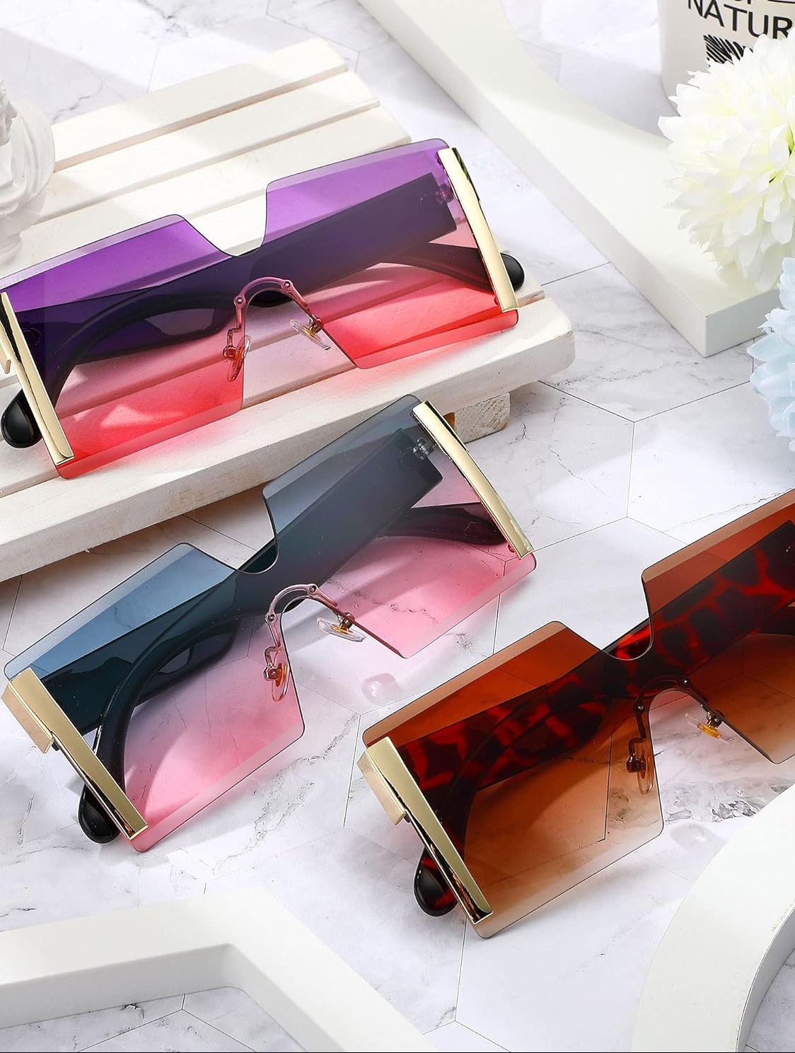 Picture of Oversized Rimless Sun Glasses Vintage Gradient Tea Cool Sunglasses Ladies Uitravioler-proof