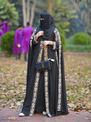 Picture of Stylish abaya 