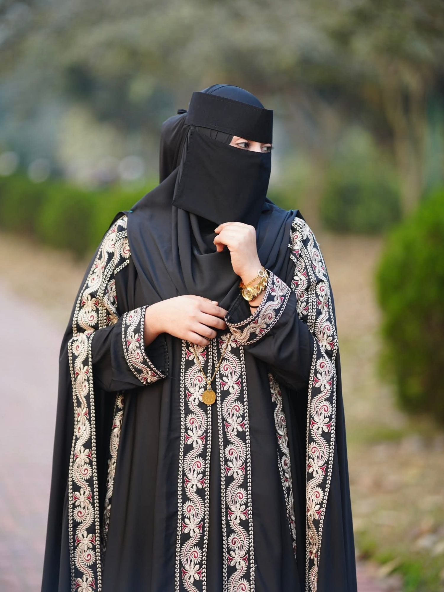 Picture of Stylish abaya 
