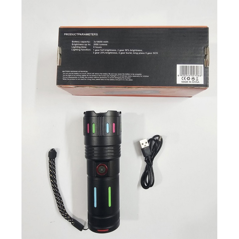 Picture of PC558 Heavy Duty Aluminium Alloy Super Bright Flashlight Zoomable Light