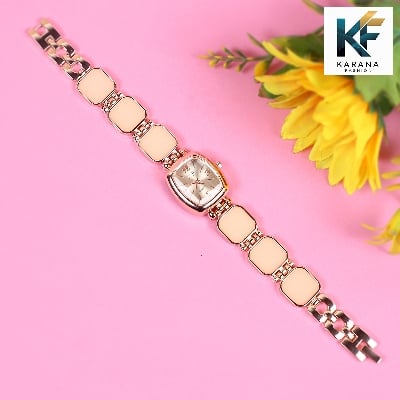 Picture of Fashionable new stylish Stainless Steel and diamond cut stone Chain analogue dial premium watch for ladies