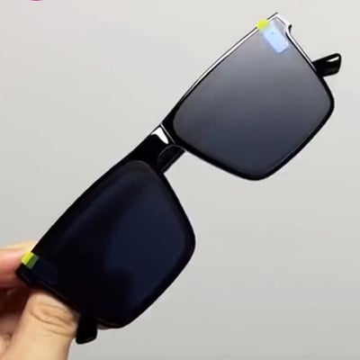 Picture of Carbon Poly  New Trendy Look Famous Very Stylish Black Sunglass for Men( Black )