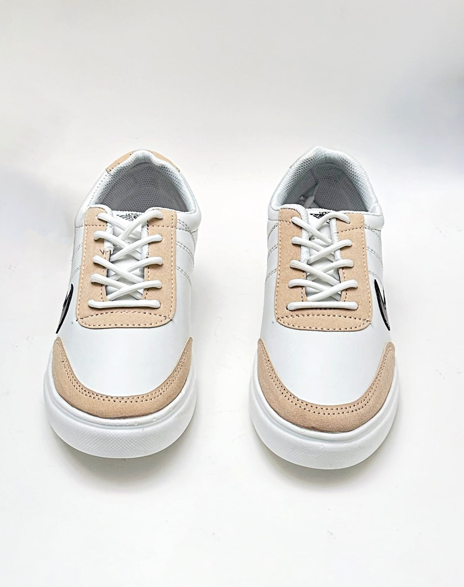 Picture of Versatile -Hot Collection Stylish And Fashionable Winter And Summer Exclusive Low-Top Sneakers Converse Shoes For Men- Converse 2024 - Coffee