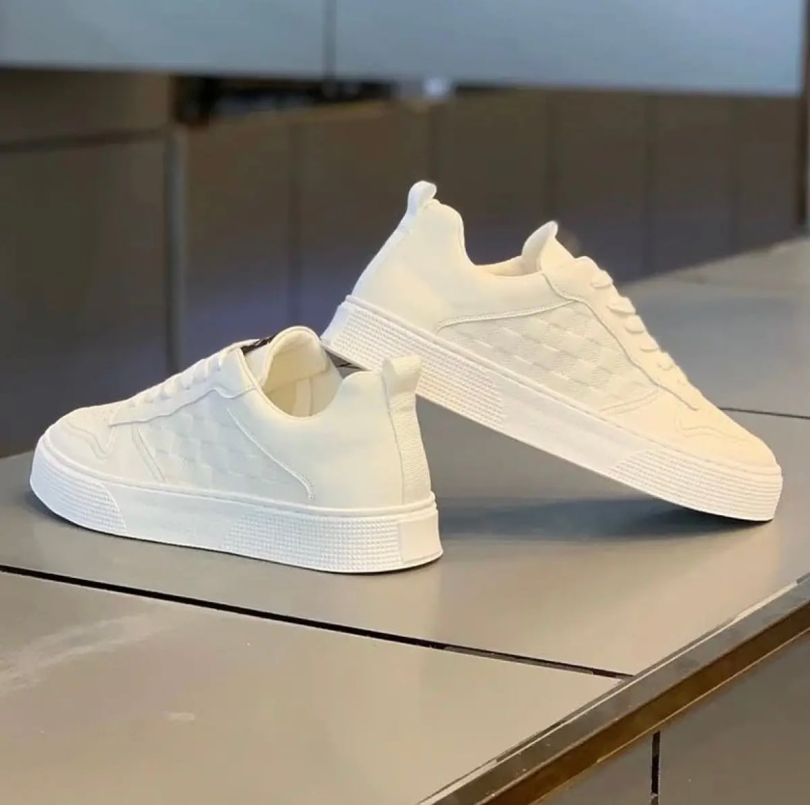 Picture of Versatile -Hot Collection Stylish and Fashionable Summer and Winter Exclusive Sneakers Converse Shoes for Men- Avant-garde Any Color