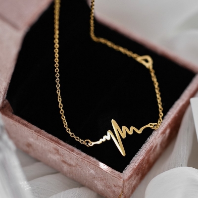 Picture of Female Contracted Temperament Heartbeat Pendant Jewelry Chain (Gold )