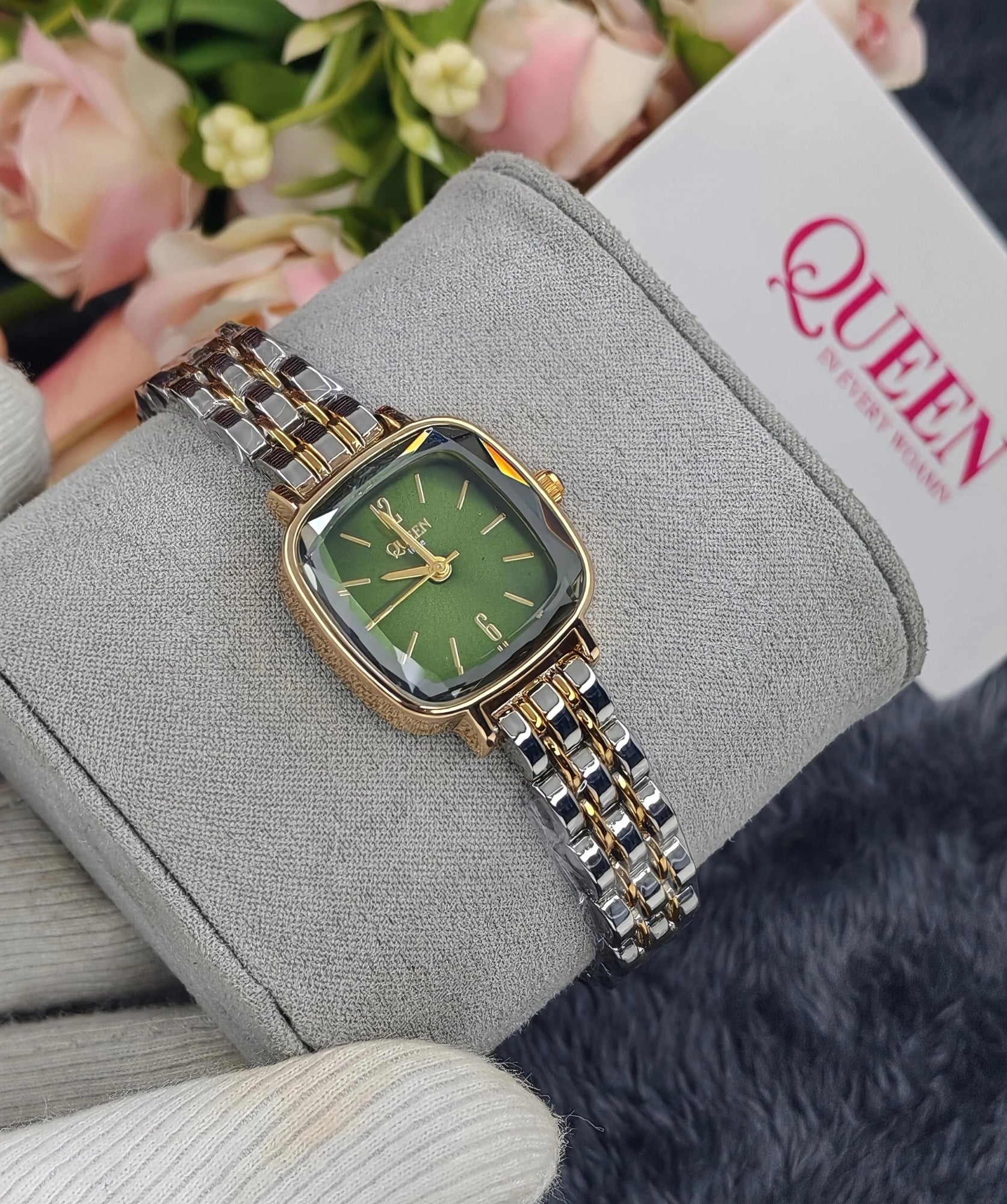 Picture of Hot Selling 2026 Fashion Women's Minimalist Square Quartz Watch Casual Sports Orange Silicone Women Gift Clock Watches