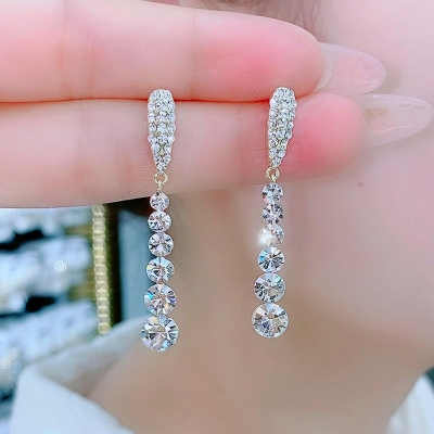 Picture of Korean Gold-Plated Water Drop Long Korean Earrings Party & Wedding Wear For Women & Girls Earring Set ( Gold )