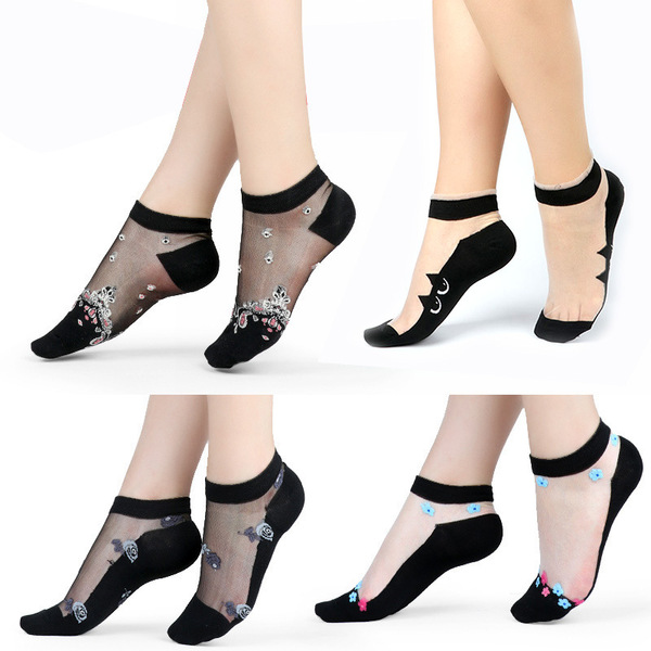 Picture of Flower Style Short Glass Comfortable cotton socks for women ( Black )