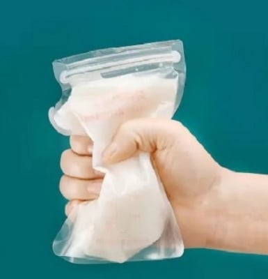 Picture of 30Pcs/bag Breast Milk Storage Bags Moisture-proof And leak-proof Food Freezer Breast Milk Storage Bag With Marker Pen ( 30Pcs+ Marker Pen  )